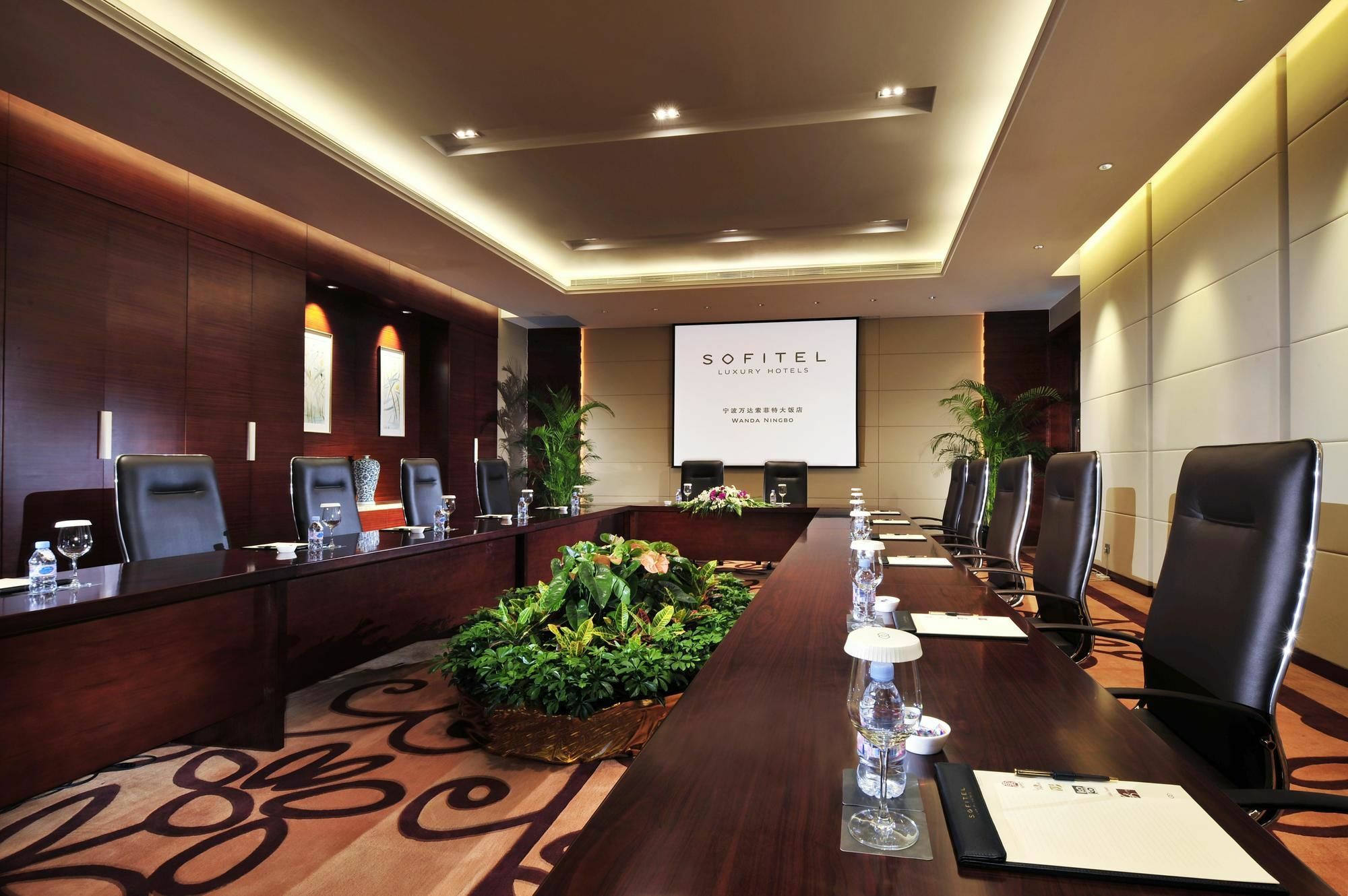 Sofitel Ningbo Hotel Bagian luar foto